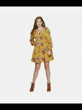🔴5/$25 Floral V-Neck Smocked Waist Long-Sleeve Dress - Mustard
